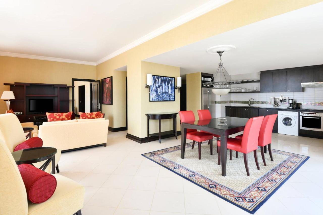 Marriott Marquis Center Hotel 5*